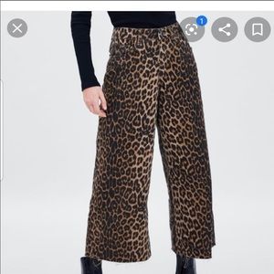 Zara mid rise culotte leopard print jeans